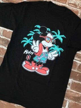 Disney by Neff Mickey Mouse “Cool Mickey” T-Shirt 73